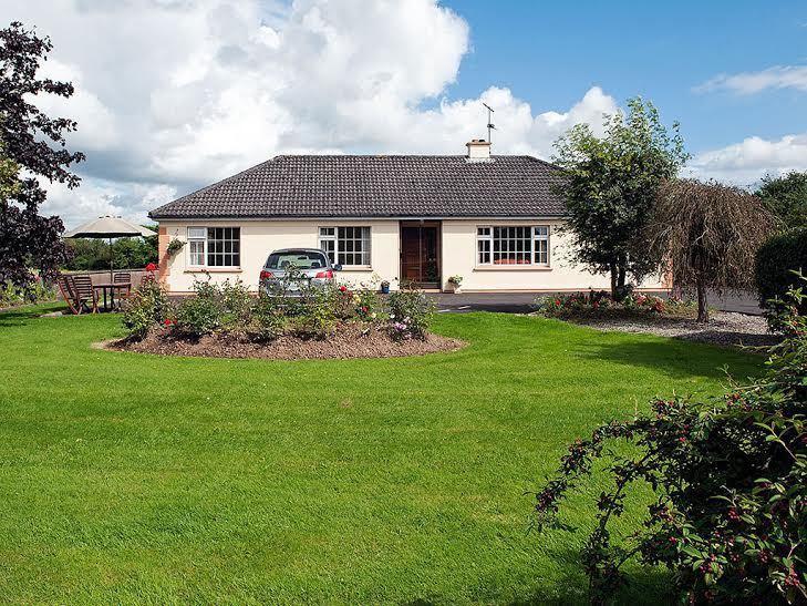 Hawthorn View Bed And Breakfast Thurles Extérieur photo